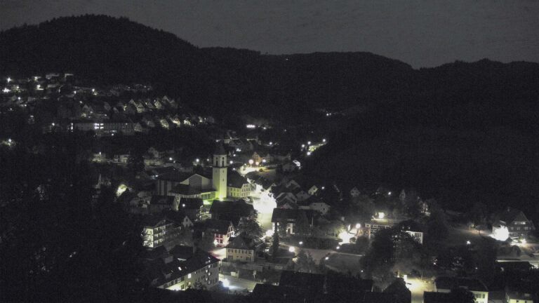 Dieses Bild zeigt eine Webcam-Aufnahme von Ottenhöfen, aufgenommen am Mittwoch, den 30.09.2026 um 05:30 Uhr