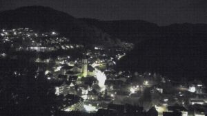 Dieses Bild zeigt eine Webcam-Aufnahme von Ottenhöfen, aufgenommen am Freitag, den 16.10.2026 um 19:50 Uhr