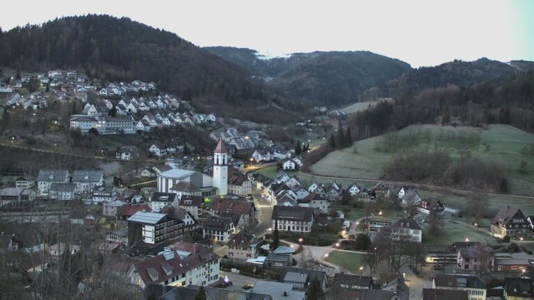 Dieses Bild zeigt eine Webcam-Aufnahme von Ottenhöfen, aufgenommen am Samstag, den 28.03.2026 um 05:50 Uhr