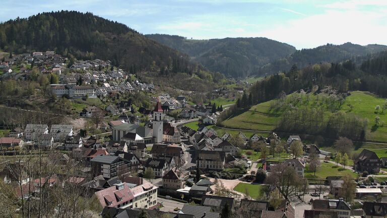 Dieses Bild zeigt eine Webcam-Aufnahme von Ottenhöfen, aufgenommen am Donnerstag, den 09.04.2026 um 14:40 Uhr