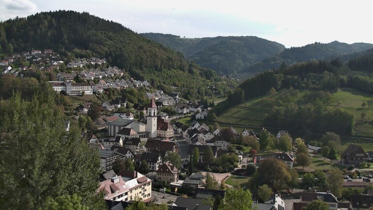 Dieses Bild zeigt eine Webcam-Aufnahme von Ottenhöfen, aufgenommen am Mittwoch, den 07.10.2026 um 15:20 Uhr