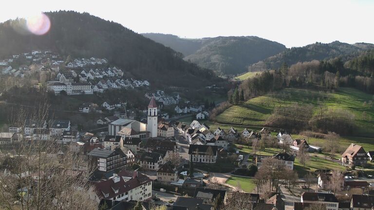 Dieses Bild zeigt eine Webcam-Aufnahme von Ottenhöfen, aufgenommen am Freitag, den 13.03.2026 um 08:40 Uhr