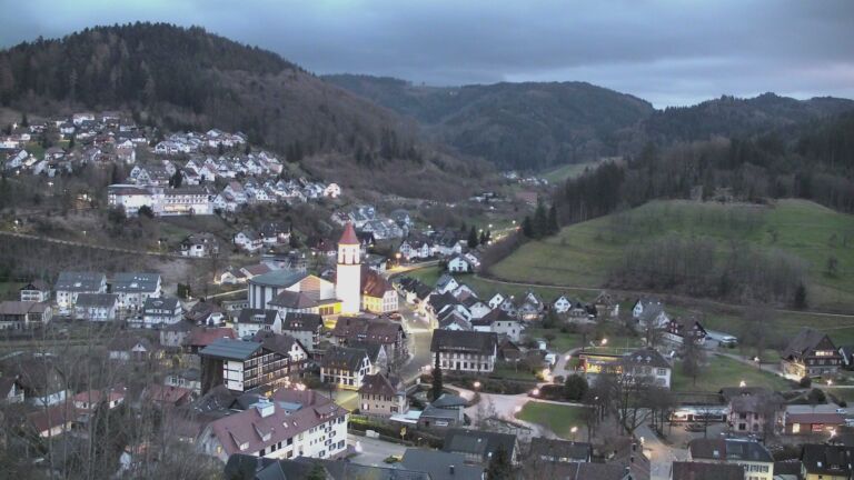 Dieses Bild zeigt eine Webcam-Aufnahme von Ottenhöfen, aufgenommen am Montag, den 16.03.2026 um 18:50 Uhr