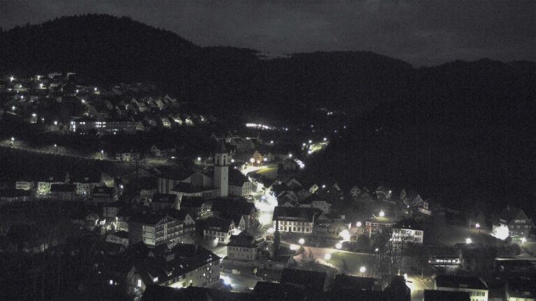 Dieses Bild zeigt eine Webcam-Aufnahme von Ottenhöfen, aufgenommen am Mittwoch, den 01.04.2026 um 04:00 Uhr