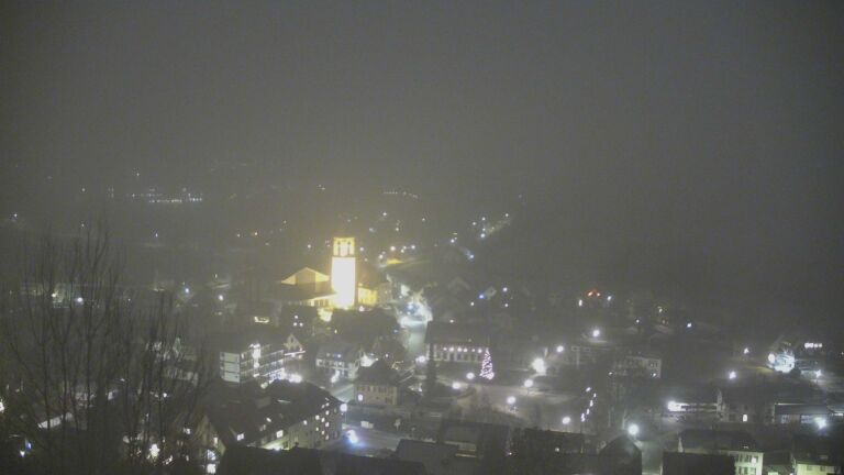 Dieses Bild zeigt eine Webcam-Aufnahme von Ottenhöfen, aufgenommen am Montag, den 29.12.2025 um 19:20 Uhr