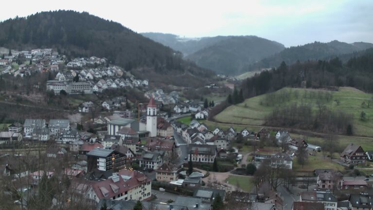 Dieses Bild zeigt eine Webcam-Aufnahme von Ottenhöfen, aufgenommen am Mittwoch, den 24.12.2025 um 16:20 Uhr