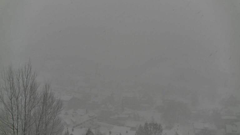 Dieses Bild zeigt eine Webcam-Aufnahme von Ottenhöfen, aufgenommen am Samstag, den 10.01.2026 um 15:40 Uhr