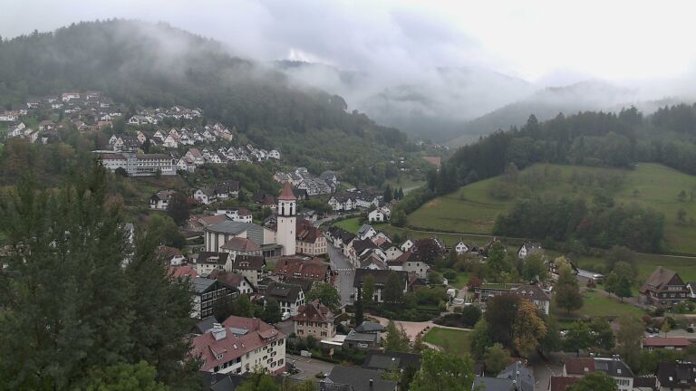 Dieses Bild zeigt eine Webcam-Aufnahme von Ottenhöfen, aufgenommen am Mittwoch, den 14.10.2026 um 09:20 Uhr