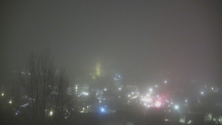 Dieses Bild zeigt eine Webcam-Aufnahme von Ottenhöfen, aufgenommen am Samstag, den 13.12.2025 um 20:40 Uhr