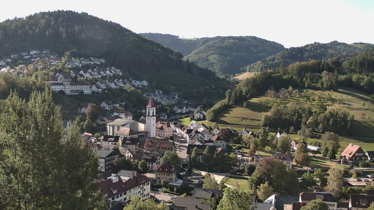 Dieses Bild zeigt eine Webcam-Aufnahme von Ottenhöfen, aufgenommen am Samstag, den 12.09.2026 um 09:30 Uhr