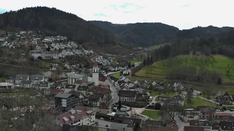 Dieses Bild zeigt eine Webcam-Aufnahme von Ottenhöfen, aufgenommen am Freitag, den 13.03.2026 um 12:10 Uhr