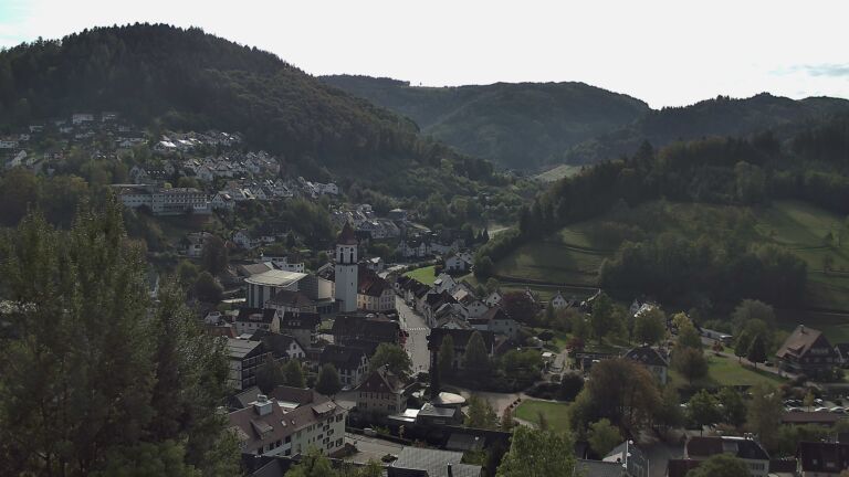 Dieses Bild zeigt eine Webcam-Aufnahme von Ottenhöfen, aufgenommen am Donnerstag, den 15.10.2026 um 11:50 Uhr