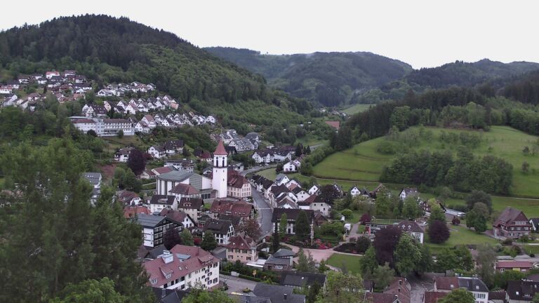 Dieses Bild zeigt eine Webcam-Aufnahme von Ottenhöfen, aufgenommen am Donnerstag, den 14.05.2026 um 05:50 Uhr