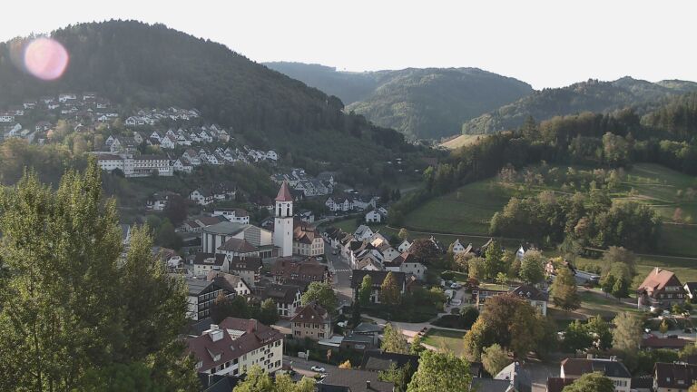 Dieses Bild zeigt eine Webcam-Aufnahme von Ottenhöfen, aufgenommen am Dienstag, den 29.09.2026 um 09:00 Uhr