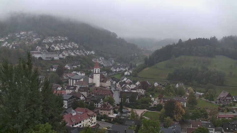 Dieses Bild zeigt eine Webcam-Aufnahme von Ottenhöfen, aufgenommen am Samstag, den 17.10.2026 um 09:20 Uhr