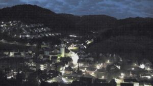 Dieses Bild zeigt eine Webcam-Aufnahme von Ottenhöfen, aufgenommen am Samstag, den 18.04.2026 um 05:40 Uhr
