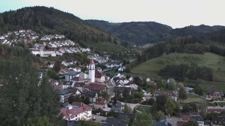 Dieses Bild zeigt eine Webcam-Aufnahme von Ottenhöfen, aufgenommen am Donnerstag, den 17.09.2026 um 19:50 Uhr