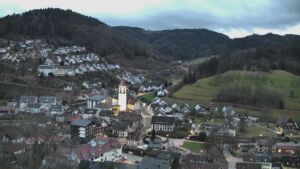 Dieses Bild zeigt eine Webcam-Aufnahme von Ottenhöfen, aufgenommen am Montag, den 23.02.2026 um 18:10 Uhr