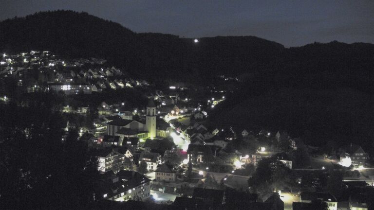 Dieses Bild zeigt eine Webcam-Aufnahme von Ottenhöfen, aufgenommen am Samstag, den 12.09.2026 um 20:40 Uhr