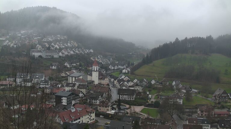 Dieses Bild zeigt eine Webcam-Aufnahme von Ottenhöfen, aufgenommen am Samstag, den 28.03.2026 um 16:10 Uhr