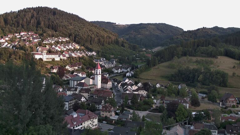 Dieses Bild zeigt eine Webcam-Aufnahme von Ottenhöfen, aufgenommen am Donnerstag, den 23.07.2026 um 20:40 Uhr