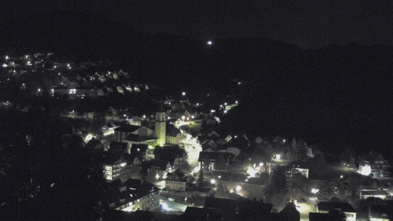Dieses Bild zeigt eine Webcam-Aufnahme von Ottenhöfen, aufgenommen am Samstag, den 24.10.2026 um 06:00 Uhr