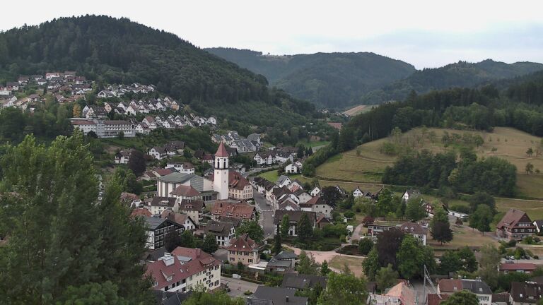 Dieses Bild zeigt eine Webcam-Aufnahme von Ottenhöfen, aufgenommen am Mittwoch, den 15.07.2026 um 08:50 Uhr