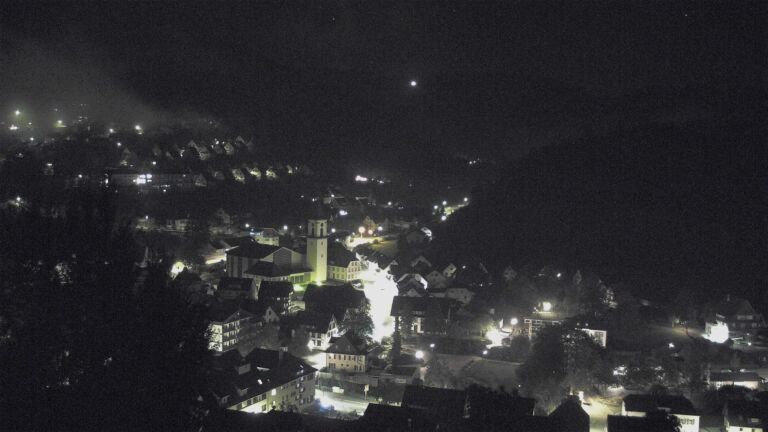 Dieses Bild zeigt eine Webcam-Aufnahme von Ottenhöfen, aufgenommen am Freitag, den 09.10.2026 um 05:40 Uhr
