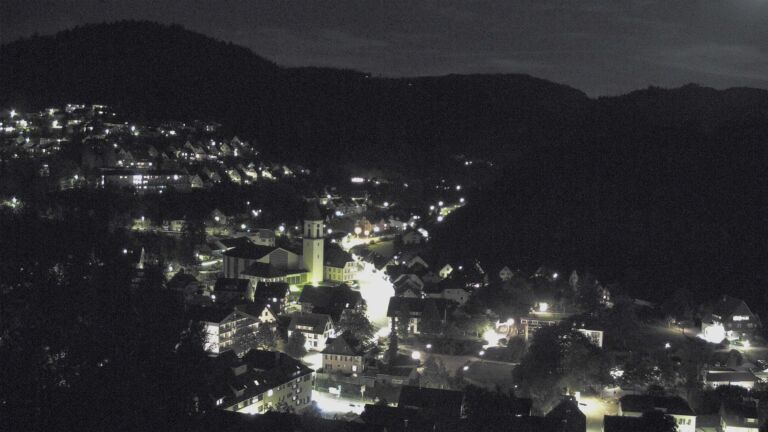 Dieses Bild zeigt eine Webcam-Aufnahme von Ottenhöfen, aufgenommen am Samstag, den 19.09.2026 um 20:40 Uhr