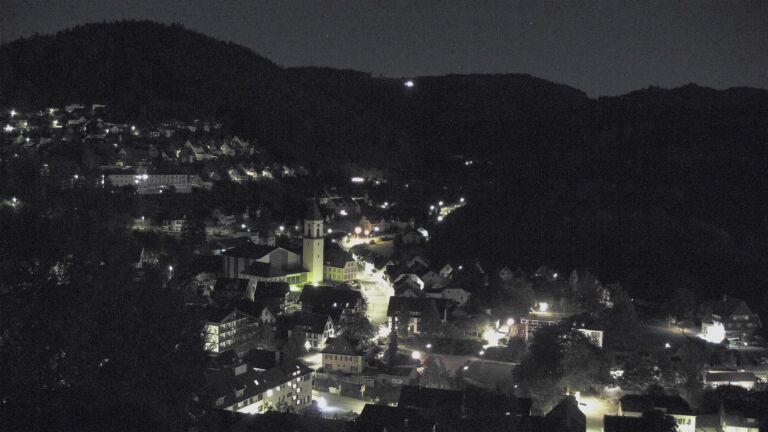 Dieses Bild zeigt eine Webcam-Aufnahme von Ottenhöfen, aufgenommen am Samstag, den 26.09.2026 um 05:50 Uhr
