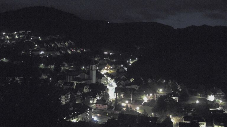 Dieses Bild zeigt eine Webcam-Aufnahme von Ottenhöfen, aufgenommen am Mittwoch, den 20.05.2026 um 04:30 Uhr