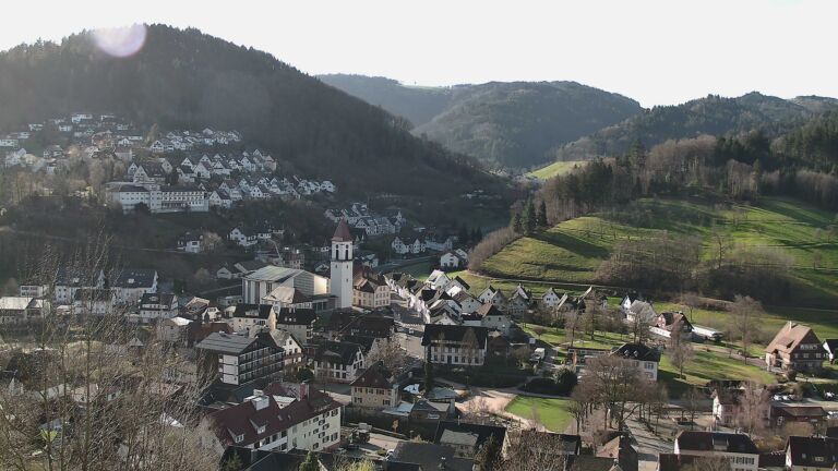 Dieses Bild zeigt eine Webcam-Aufnahme von Ottenhöfen, aufgenommen am Freitag, den 13.03.2026 um 09:00 Uhr