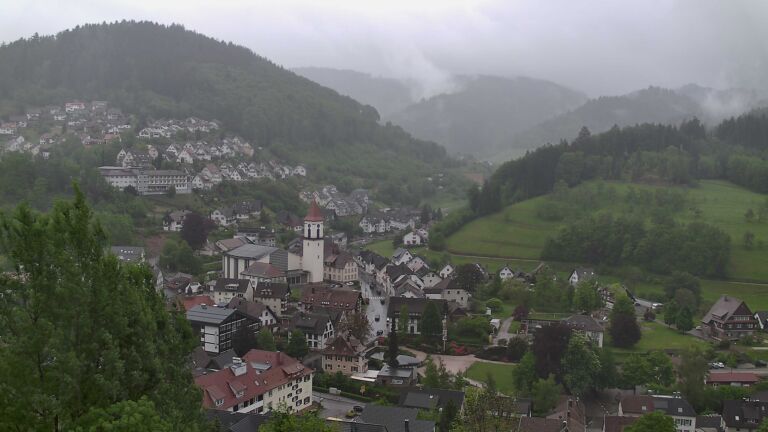 Dieses Bild zeigt eine Webcam-Aufnahme von Ottenhöfen, aufgenommen am Mittwoch, den 06.05.2026 um 16:30 Uhr