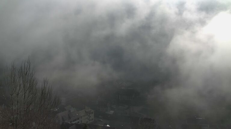 Dieses Bild zeigt eine Webcam-Aufnahme von Ottenhöfen, aufgenommen am Sonntag, den 08.02.2026 um 13:20 Uhr