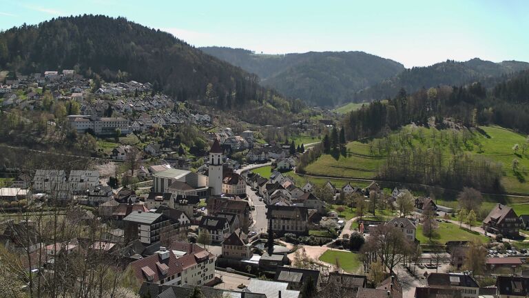 Dieses Bild zeigt eine Webcam-Aufnahme von Ottenhöfen, aufgenommen am Mittwoch, den 08.04.2026 um 12:40 Uhr