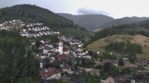 Dieses Bild zeigt eine Webcam-Aufnahme von Ottenhöfen, aufgenommen am Donnerstag, den 16.07.2026 um 20:30 Uhr