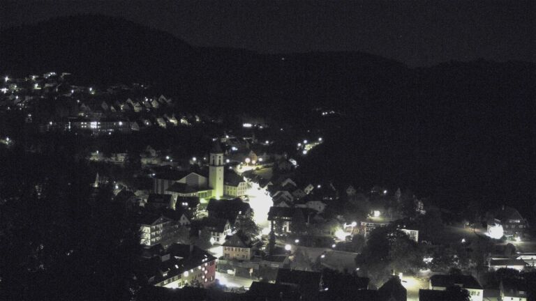 Dieses Bild zeigt eine Webcam-Aufnahme von Ottenhöfen, aufgenommen am Donnerstag, den 17.09.2026 um 05:40 Uhr