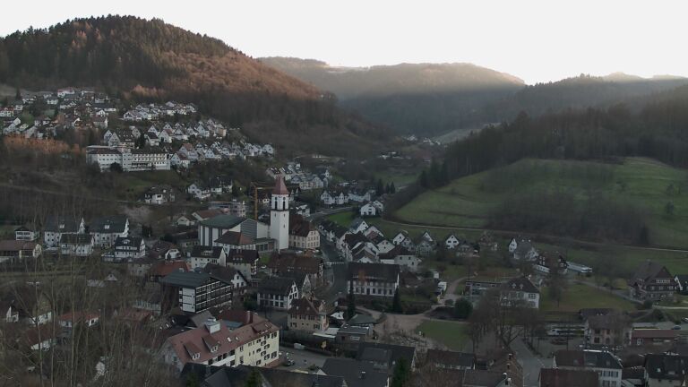 Dieses Bild zeigt eine Webcam-Aufnahme von Ottenhöfen, aufgenommen am Donnerstag, den 25.12.2025 um 15:40 Uhr