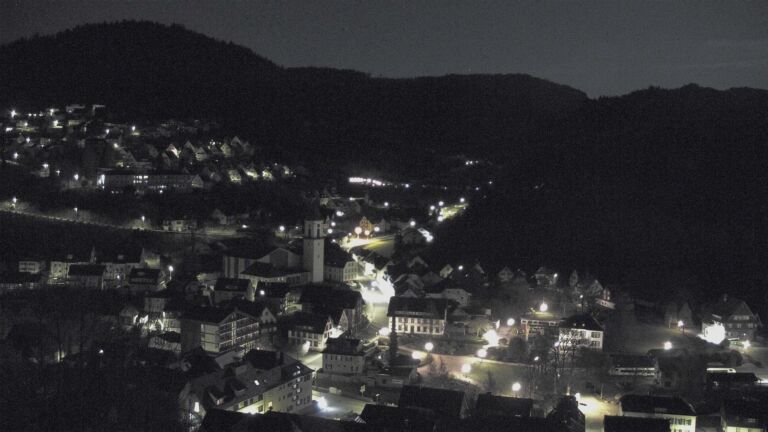 Dieses Bild zeigt eine Webcam-Aufnahme von Ottenhöfen, aufgenommen am Sonntag, den 05.04.2026 um 04:30 Uhr