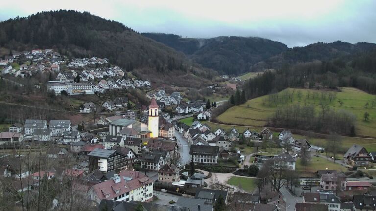 Dieses Bild zeigt eine Webcam-Aufnahme von Ottenhöfen, aufgenommen am Samstag, den 21.02.2026 um 18:00 Uhr