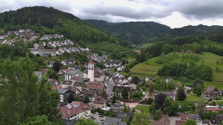 Dieses Bild zeigt eine Webcam-Aufnahme von Ottenhöfen, aufgenommen am Mittwoch, den 20.05.2026 um 11:10 Uhr