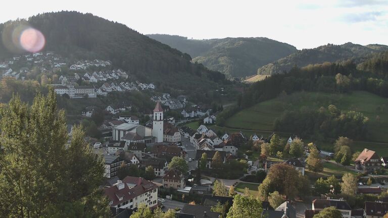 Dieses Bild zeigt eine Webcam-Aufnahme von Ottenhöfen, aufgenommen am Mittwoch, den 07.10.2026 um 09:00 Uhr
