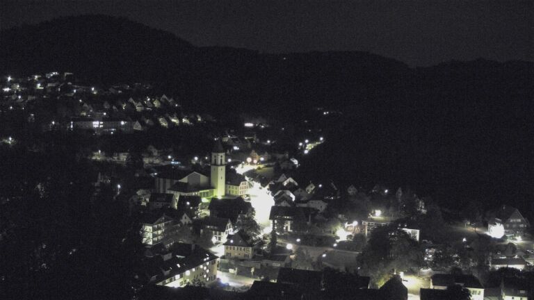 Dieses Bild zeigt eine Webcam-Aufnahme von Ottenhöfen, aufgenommen am Freitag, den 18.09.2026 um 05:50 Uhr