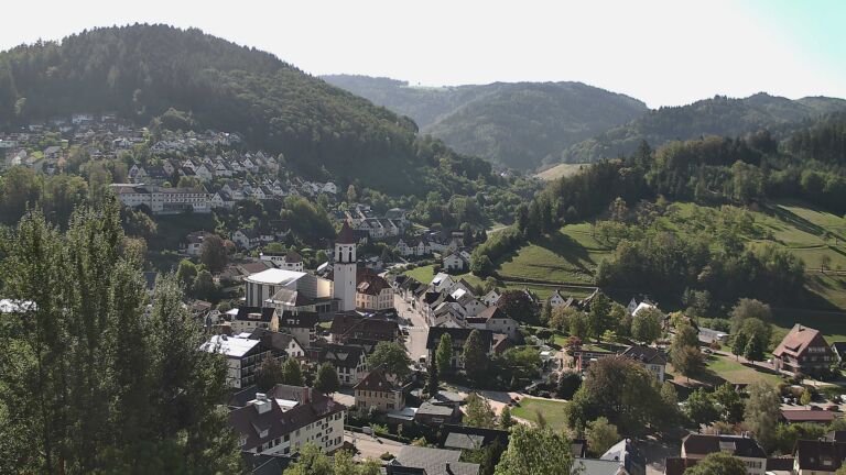 Dieses Bild zeigt eine Webcam-Aufnahme von Ottenhöfen, aufgenommen am Dienstag, den 22.09.2026 um 11:00 Uhr
