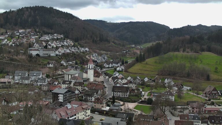 Dieses Bild zeigt eine Webcam-Aufnahme von Ottenhöfen, aufgenommen am Montag, den 16.03.2026 um 11:30 Uhr