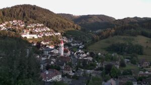 Dieses Bild zeigt eine Webcam-Aufnahme von Ottenhöfen, aufgenommen am Samstag, den 11.07.2026 um 20:50 Uhr