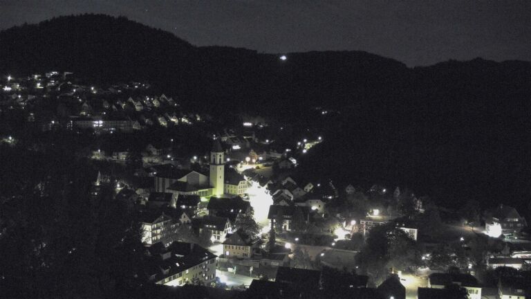 Dieses Bild zeigt eine Webcam-Aufnahme von Ottenhöfen, aufgenommen am Freitag, den 25.09.2026 um 06:10 Uhr