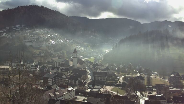 Dieses Bild zeigt eine Webcam-Aufnahme von Ottenhöfen, aufgenommen am Montag, den 02.02.2026 um 12:30 Uhr