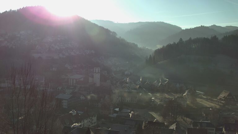 Dieses Bild zeigt eine Webcam-Aufnahme von Ottenhöfen, aufgenommen am Freitag, den 26.12.2025 um 10:20 Uhr