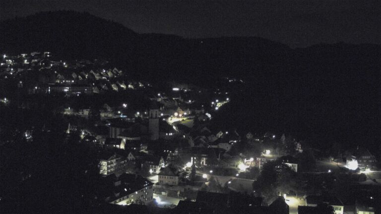 Dieses Bild zeigt eine Webcam-Aufnahme von Ottenhöfen, aufgenommen am Samstag, den 12.09.2026 um 23:00 Uhr
